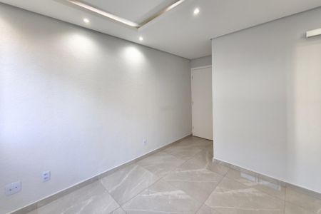 Sala de apartamento para alugar com 2 quartos, 40m² em Jardim Rossin, Campinas
