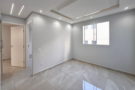 Sala de apartamento para alugar com 2 quartos, 40m² em Jardim Rossin, Campinas