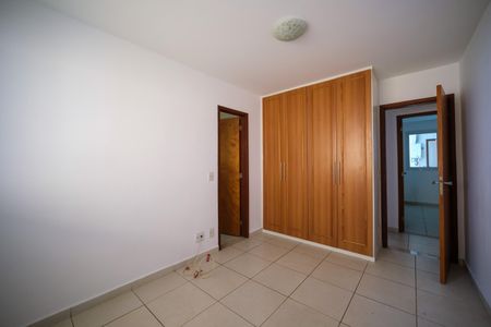 Apartamento à venda com 111m², 3 quartos e 2 vagas Apartamento à venda com 111m², 3 quartos e 2 vagasQuarto Suite