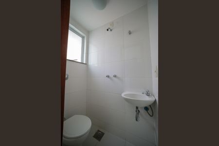 Apartamento à venda com 111m², 3 quartos e 2 vagas Apartamento à venda com 111m², 3 quartos e 2 vagasBanheiro de Serviço