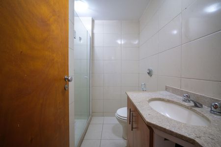 Apartamento à venda com 111m², 3 quartos e 2 vagas Apartamento à venda com 111m², 3 quartos e 2 vagasBanheiro