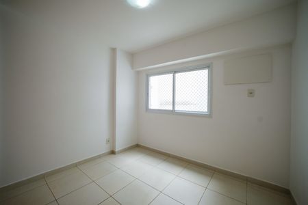 Apartamento à venda com 111m², 3 quartos e 2 vagas Apartamento à venda com 111m², 3 quartos e 2 vagasQuarto 2