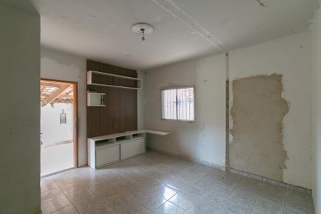 Casa à venda com 250m², 2 quartos e 2 vagas