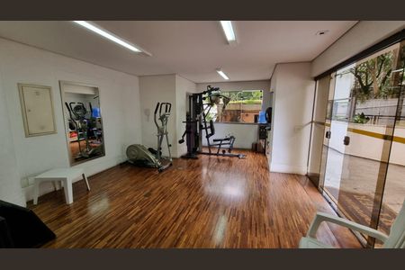 Apartamento para alugar com 270m², 3 quartos e 3 vagas