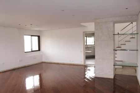 Apartamento para alugar com 3 quartos, 270m² em Santa Cecilia, São Paulo
