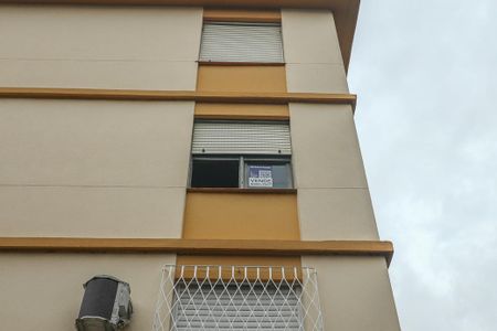 Apartamento à venda com 70m², 3 quartos e 2 vagasFachada