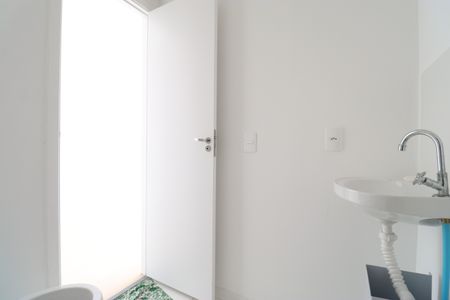 Apartamento para alugar com 19m², 1 quarto e sem vagaBanheiro 