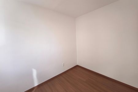 Quarto 2 de apartamento para alugar com 2 quartos, 47m² em Jardim Nova Europa, Campinas