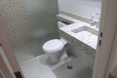 Apartamento para alugar com 75m², 2 quartos e 2 vagasBanheiro da Suíte 1