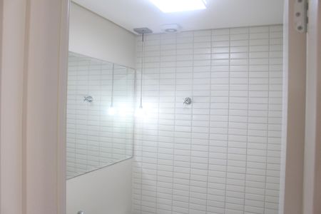 Apartamento para alugar com 75m², 2 quartos e 2 vagasLavabo