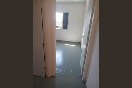 Quarto de apartamento para alugar com 1 quarto, 39m² em Vilamar, Praia Grande