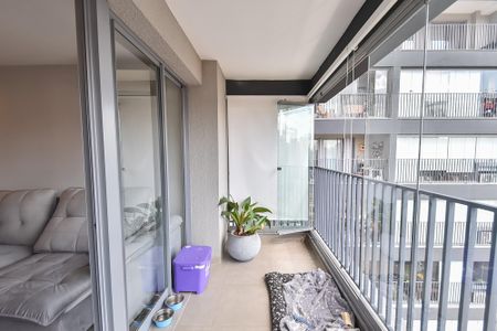 Apartamento à venda com 75m², 2 quartos e 1 vaga Apartamento à venda com 75m², 2 quartos e 1 vagaVaranda