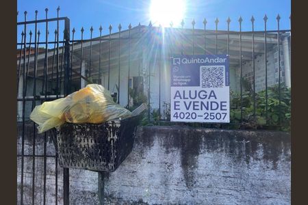 Casa à venda com 80m², 2 quartos e 3 vagasPlaca Cod.XBYR-263