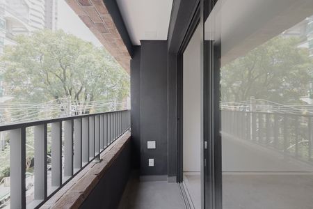 Varanda de kitnet/studio à venda com 1 quarto, 27m² em Paraíso, São Paulo