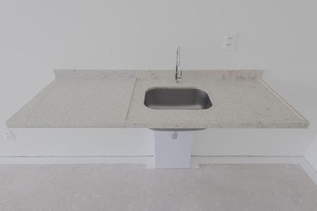 Studio à venda com 27m², 1 quarto e sem vaga Studio à venda com 27m², 1 quarto e sem vagaCozinha