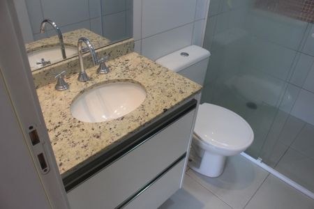 Apartamento para alugar com 70m², 2 quartos e 2 vagasBanheiro da Suíte 2