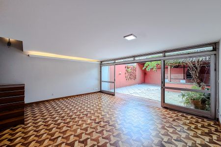 Sala de casa para alugar com 3 quartos, 283m² em Vila Mariana, São Paulo