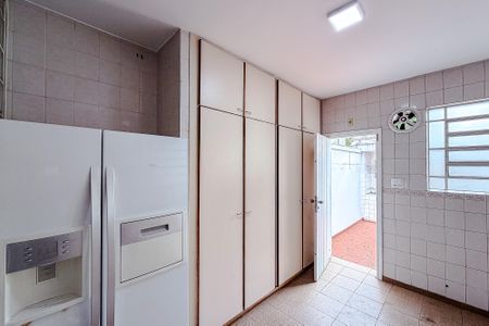 Casa para alugar com 283m², 3 quartos e 3 vagasCozinha