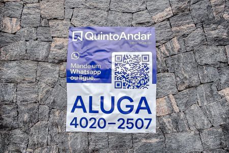 Casa para alugar com 283m², 3 quartos e 3 vagasPlaquinha