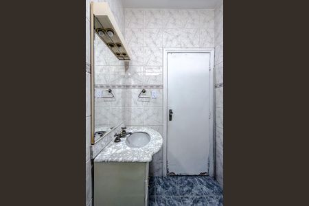 Casa para alugar com 283m², 3 quartos e 3 vagasBanheiro