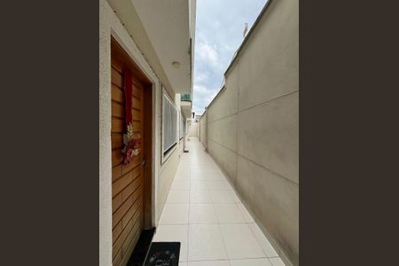 Casa à venda com 65m², 2 quartos e 1 vaga