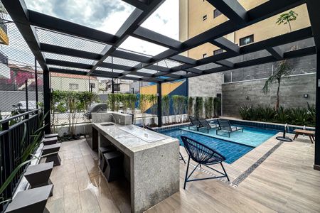 Apartamento para alugar com 38m², 2 quartos e sem vaga Apartamento para alugar com 38m², 2 quartos e sem vagaPiscina