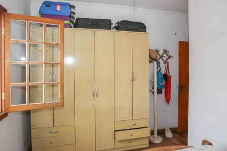 Casa à venda com 144m², 3 quartos e 2 vagasQuarto 2