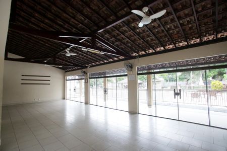 Apartamento para alugar com 58m², 2 quartos e 1 vagaÁrea comum - Salão de festas