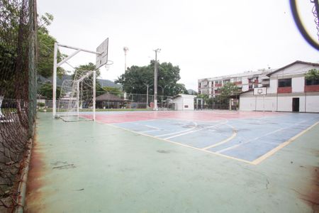 Apartamento para alugar com 58m², 2 quartos e 1 vagaQuadra