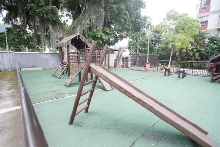 Apartamento para alugar com 58m², 2 quartos e 1 vagaÁrea comum - Playground