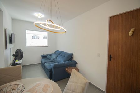 Sala de apartamento para alugar com 2 quartos, 50m² em Boaçu, São Gonçalo