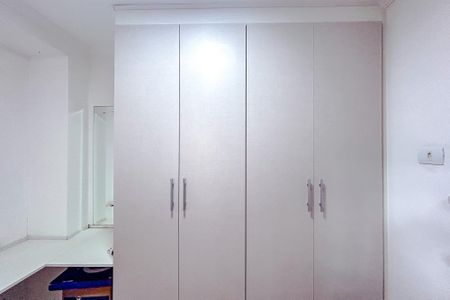 Casa de condomínio à venda com 116m², 2 quartos e 2 vagasSuíte 1