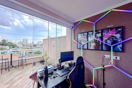 Casa de condomínio à venda com 116m², 2 quartos e 2 vagasEscritório