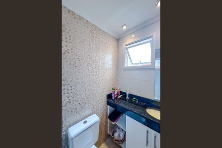 Casa de condomínio à venda com 116m², 2 quartos e 2 vagasBanheiro da Suíte 1