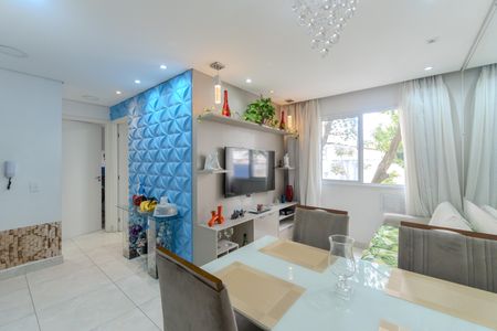 Apartamento à venda com 36m², 2 quartos e sem vaga Apartamento à venda com 36m², 2 quartos e sem vagaSala