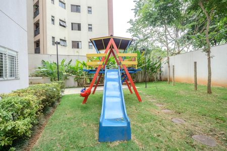 Apartamento à venda com 36m², 2 quartos e sem vaga Apartamento à venda com 36m², 2 quartos e sem vagaÁrea comum - Playground