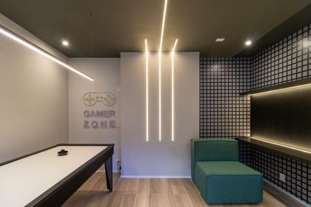 Apartamento à venda com 33m², 1 quarto e sem vagaÁrea comum - Salão de Jogos