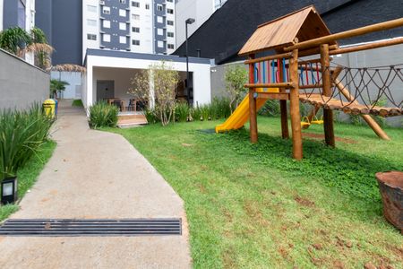 Apartamento à venda com 33m², 1 quarto e sem vagaÁrea comum - Playground