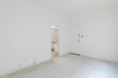 Sala de apartamento à venda com 2 quartos, 70m² em Itaim Bibi, São Paulo