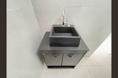 Apartamento para alugar com 60m², 3 quartos e 1 vaga Apartamento para alugar com 60m², 3 quartos e 1 vagaBanheiro