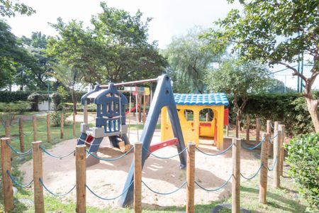 Apartamento para alugar com 60m², 3 quartos e 1 vaga Apartamento para alugar com 60m², 3 quartos e 1 vagaÁrea comum - Playground