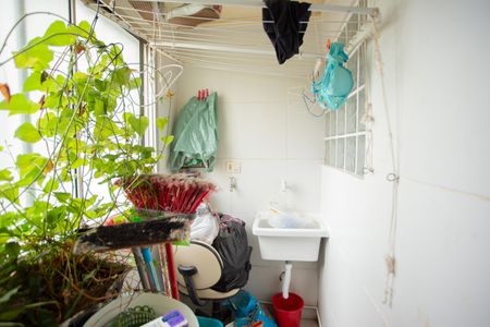 Apartamento à venda com 74m², 1 quarto e 1 vaga Apartamento à venda com 74m², 1 quarto e 1 vagaCOZINHA E ÁREA DE SERVIÇO