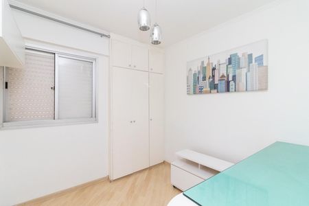 Apartamento para alugar com 68m², 3 quartos e 2 vagasQuarto 2