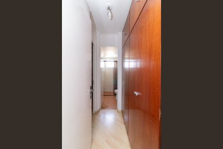 Apartamento para alugar com 68m², 3 quartos e 2 vagasCorredor