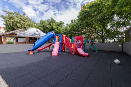 Apartamento para alugar com 68m², 3 quartos e 2 vagasÁrea comum - Playground