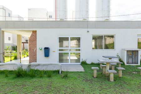 Apartamento para alugar com 42m², 2 quartos e 1 vagaÁrea comum - Salão de festas