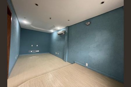 Casa à venda com 6 quartos, 486m² em Partenon, Porto Alegre