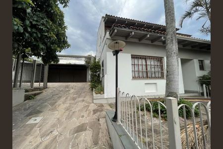Casa à venda com 6 quartos, 486m² em Partenon, Porto Alegre