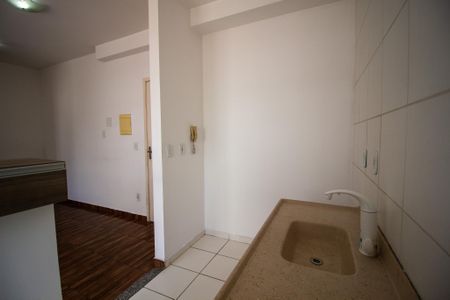 Apartamento para alugar com 39m², 1 quarto e 1 vagaCozinha 