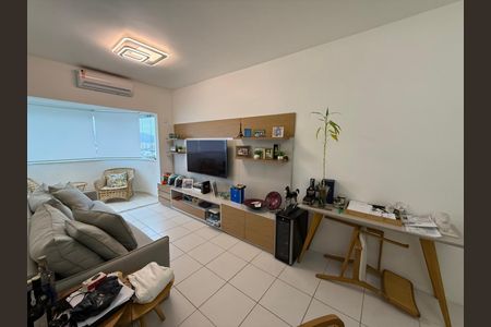 Sala de apartamento à venda com 3 quartos, 84m² em Recreio dos Bandeirantes, Rio de Janeiro